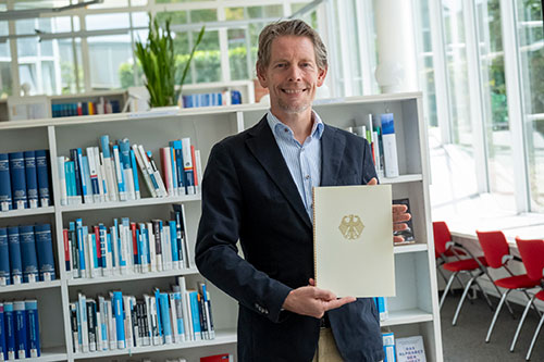 Professor Dr. Julius Borrmann